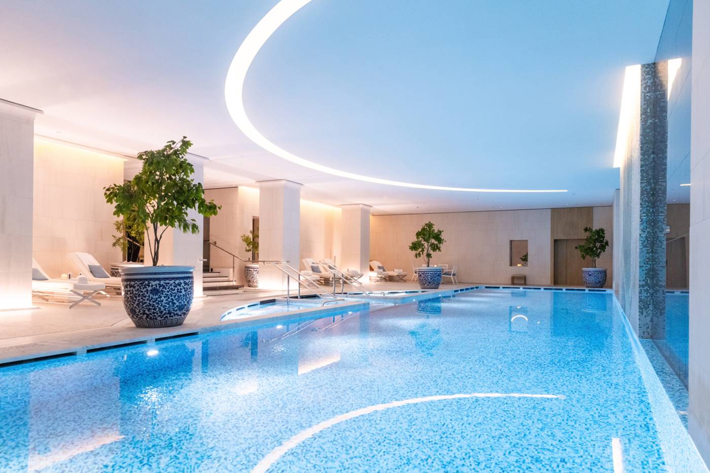 The-Peninsula-Paris-Pool-72