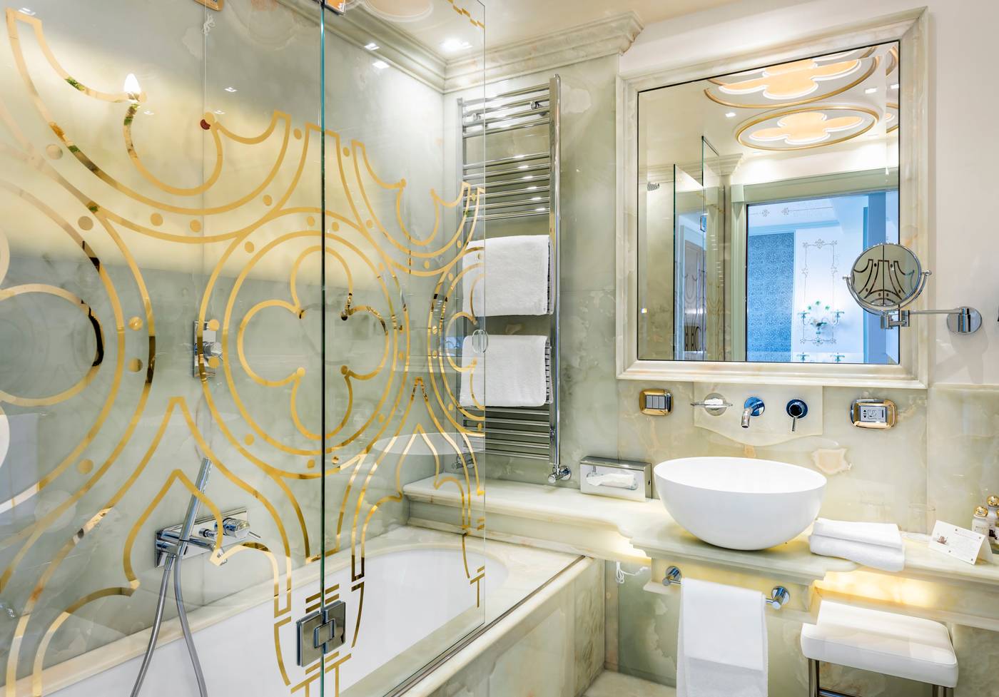 Monaco-and-Grand-Canal-Room-35