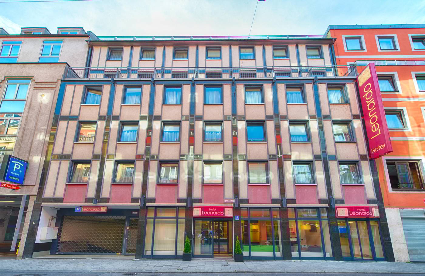 Leonardo-Hotel-Munchen-City-Center-General-view-2