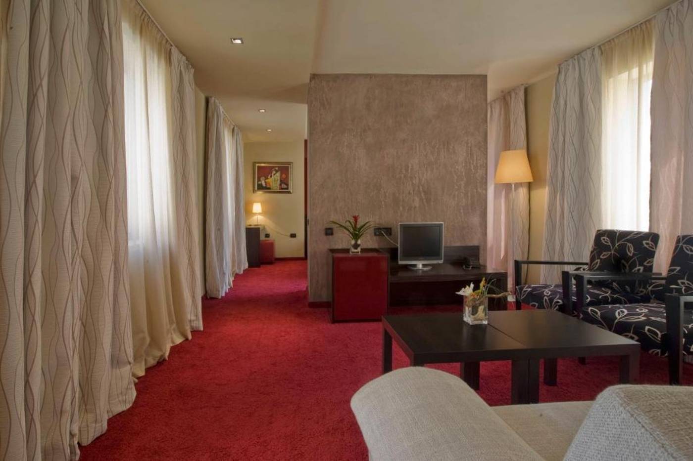 Famous House-Bulgaria-PLOVDIV-Room-10