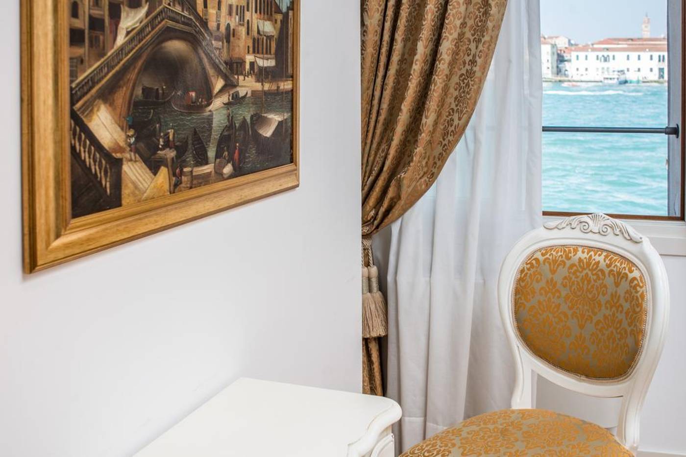 Al-Redentore-di-Venezia-General-view-17