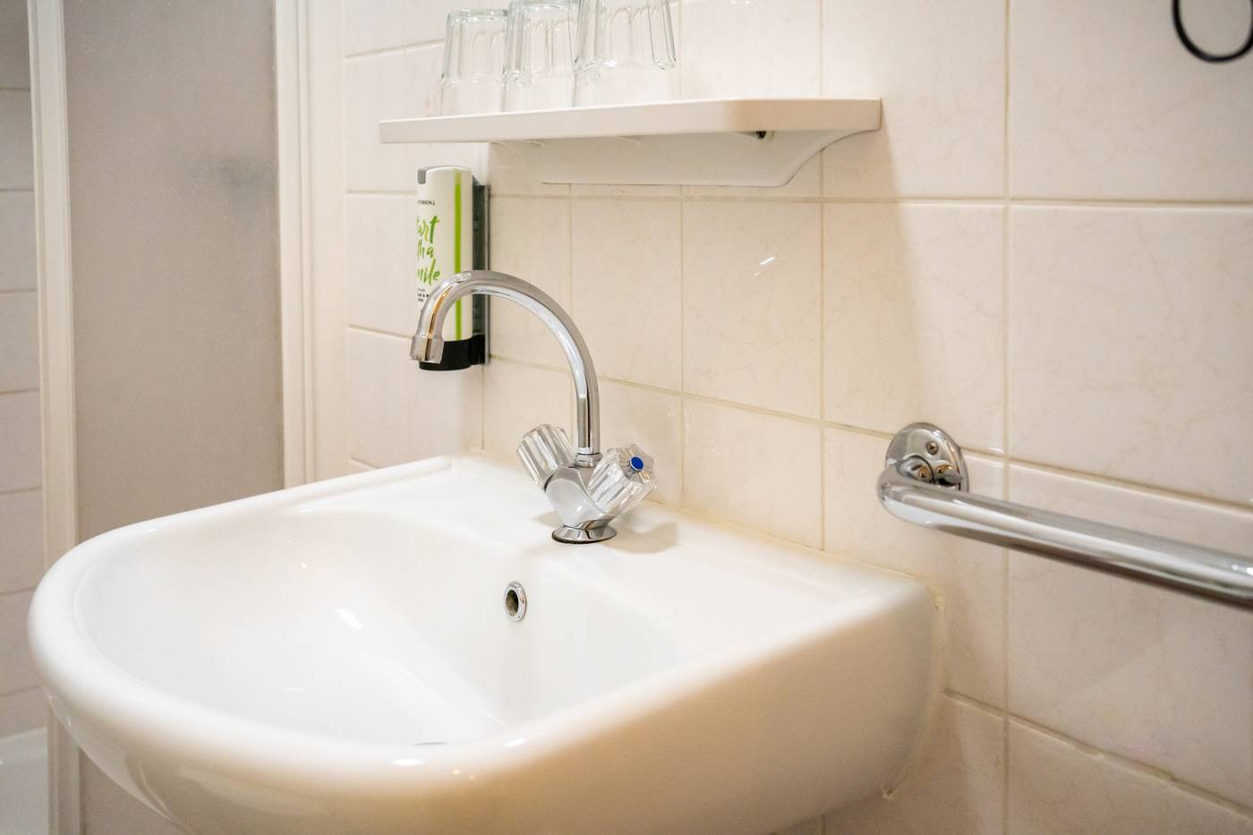 Aadam-Wilhelmina-Room-14