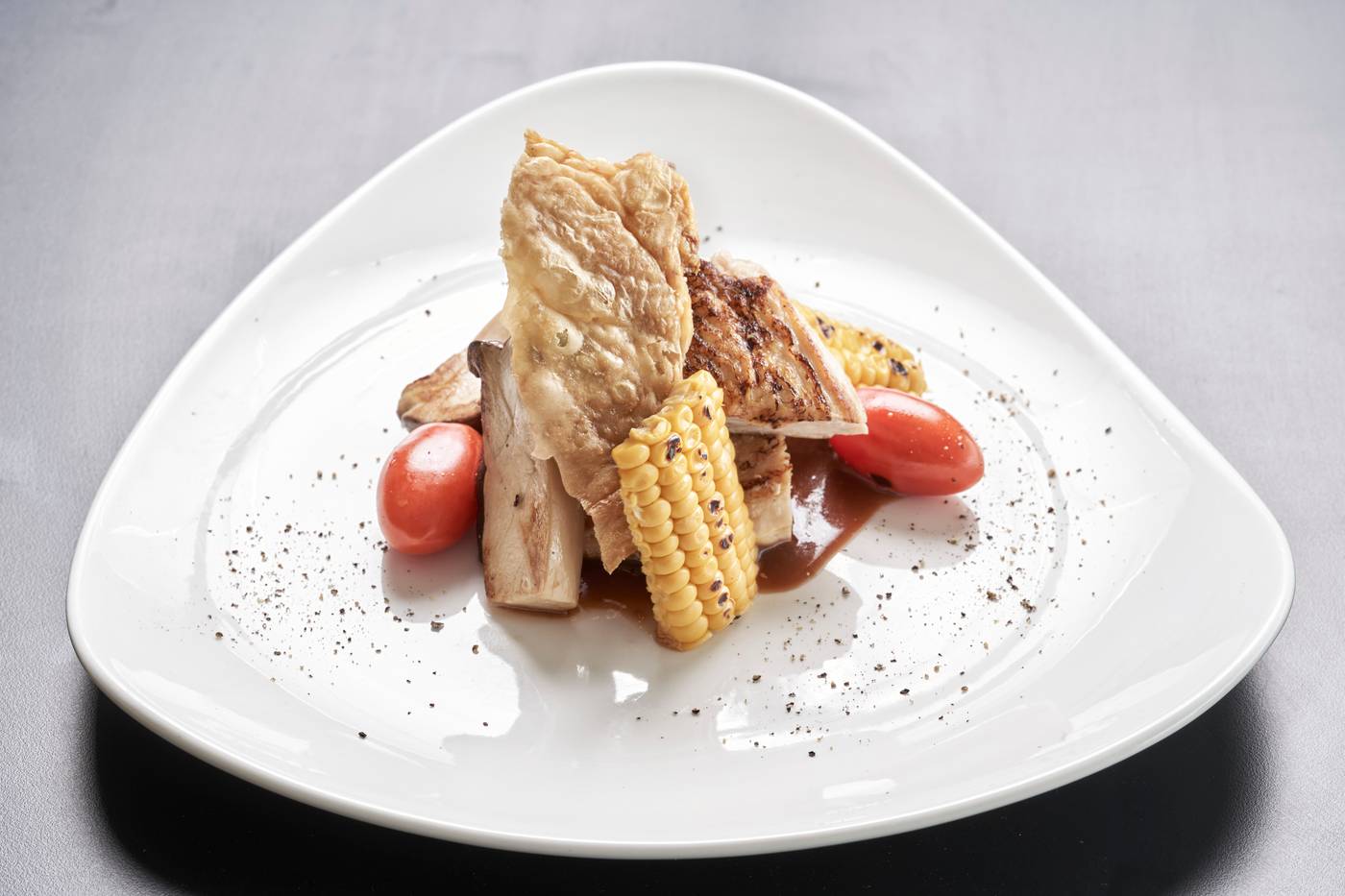 Mr-and-Mrs-White-Oia-Santorini-Restaurant-41