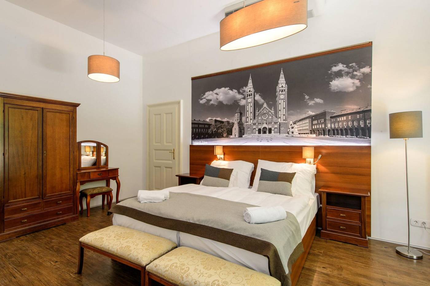 Klebelsberg-Kastely-Room-5