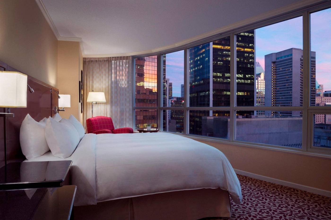 Vancouver-Marriott-Pinnacle-Downtown-Room-35