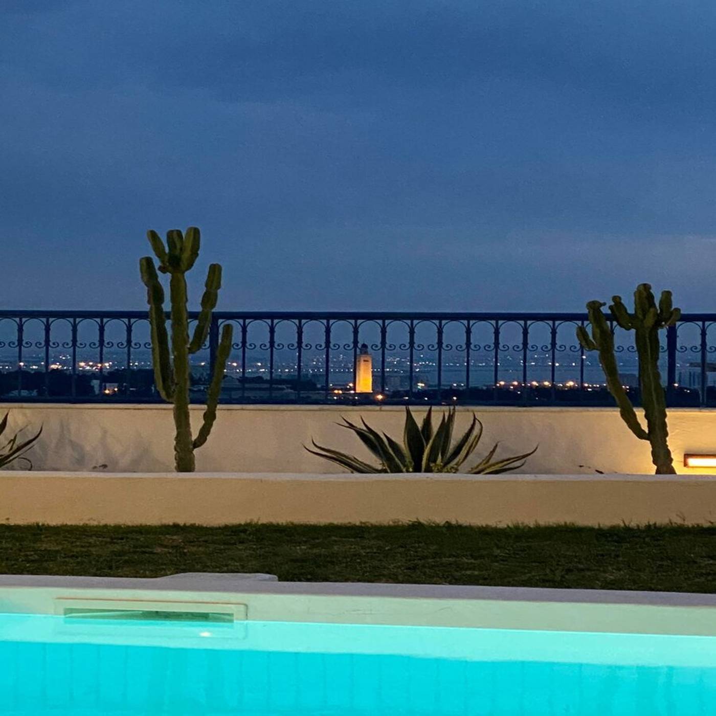 La-Menara-Hotel---Spa-Pool-3