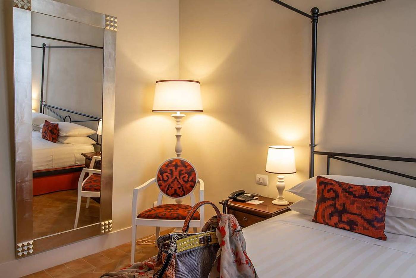 Donna-Camilla-Savelli-Room-19