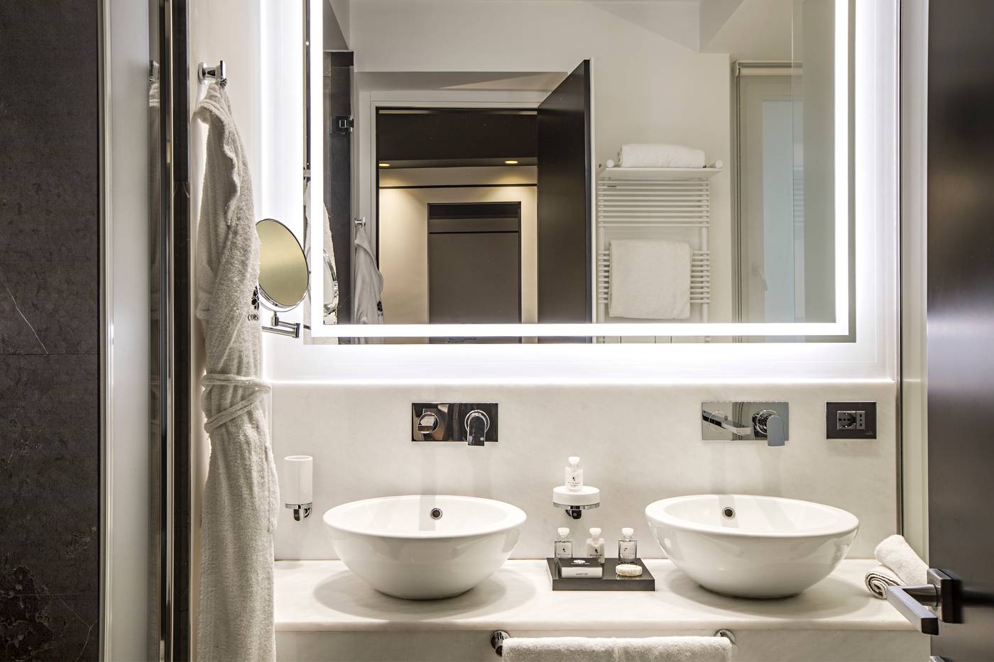 Corso 281 Luxury Suites - Italy - Roma - Room - 8