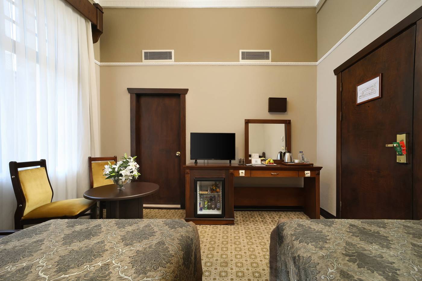 Legacy-Ottoman-Hotel-Room-34