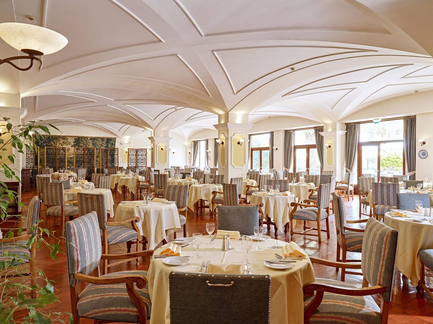 Le-Meridien-Penina-Golf---Resort-Restaurant-50
