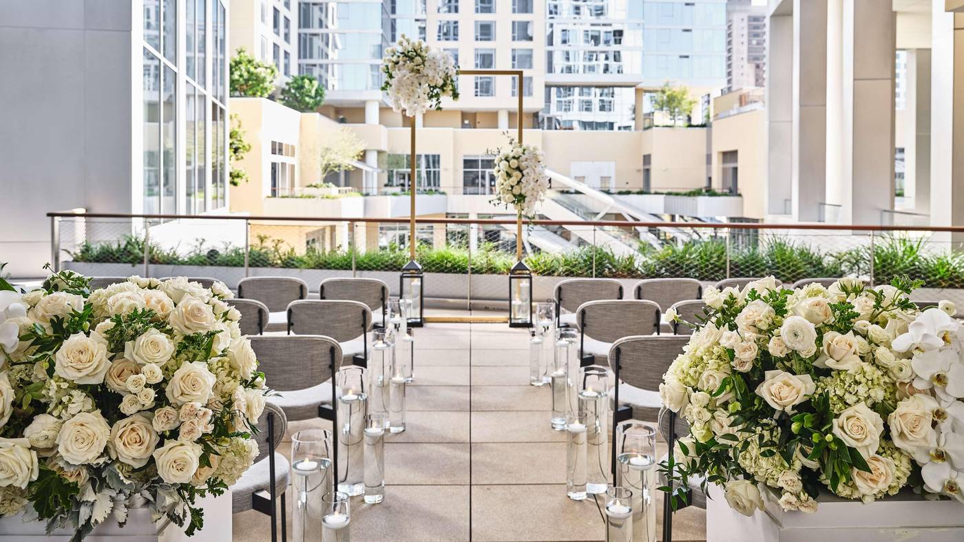 Conrad-Los-Angeles-General-view-104