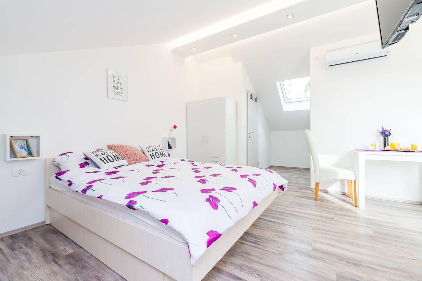 Bovolini-s-Place-Room-6