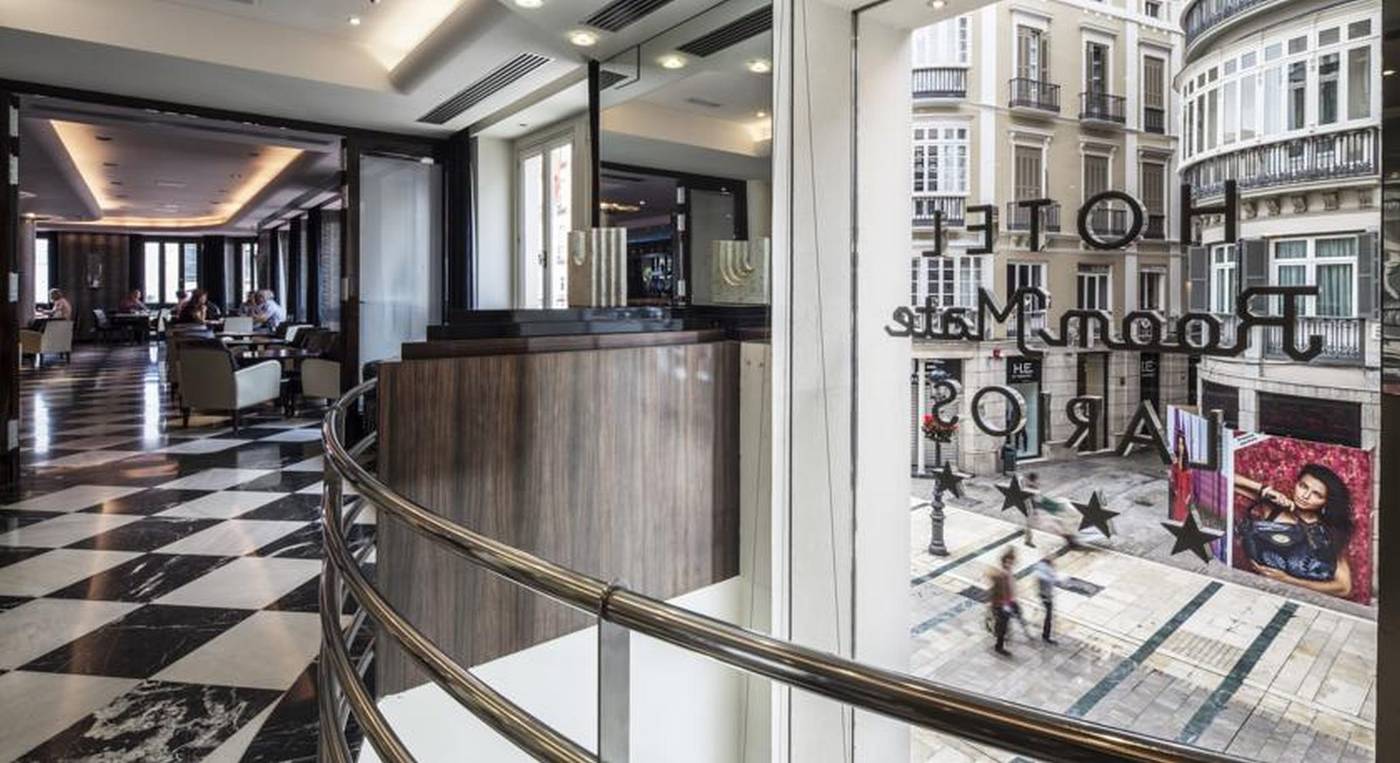 Larios-Malaga-Lobby-46