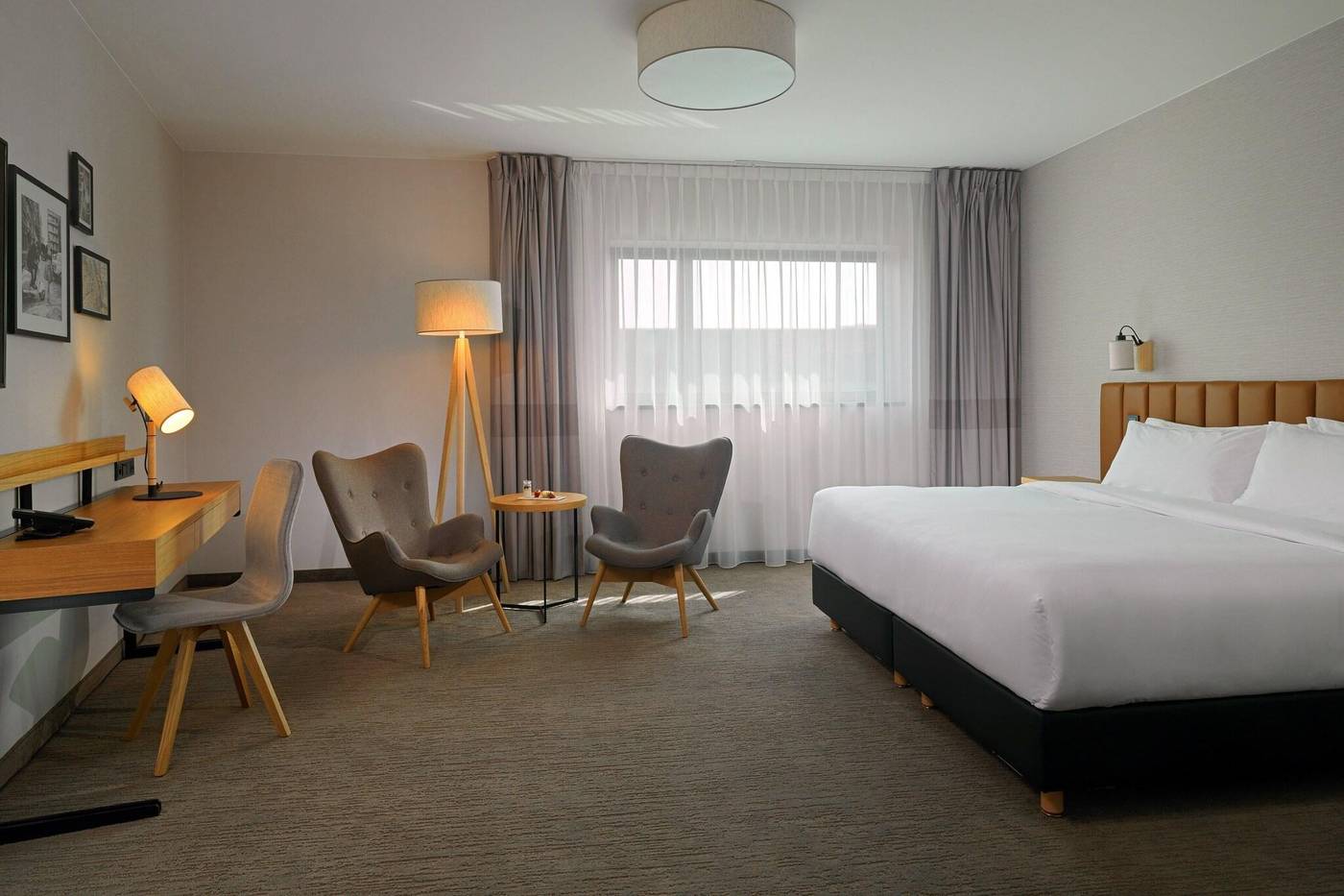 Four-Points-By-Sheraton-Warsaw-Mokotow-Room-6