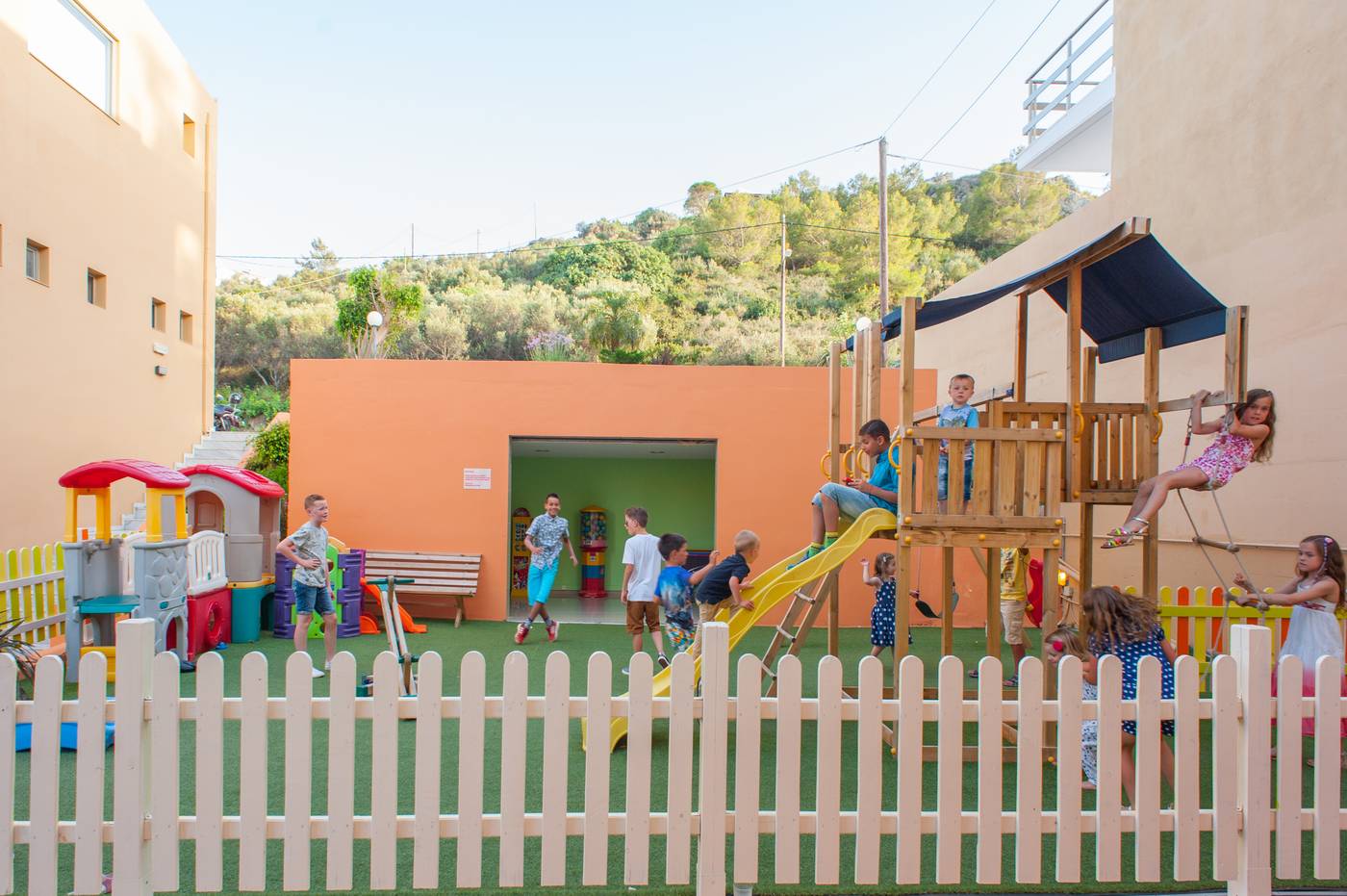 Creteotels-Sunrise-Village-Sports-and-Entertainment-66