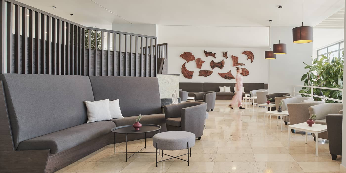 Bluesun-Hotel-Neptun-Bar-46