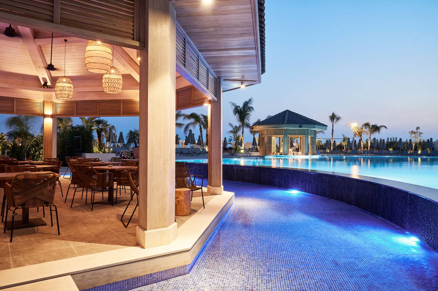 Kermia-Beach-Bungalow-Hotel-Restaurant-9