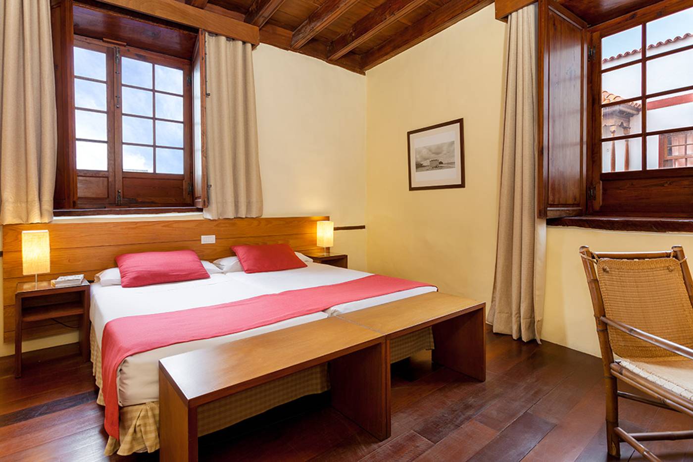 Hotel-LIVVO-La-Quinta-Roja-Room-19