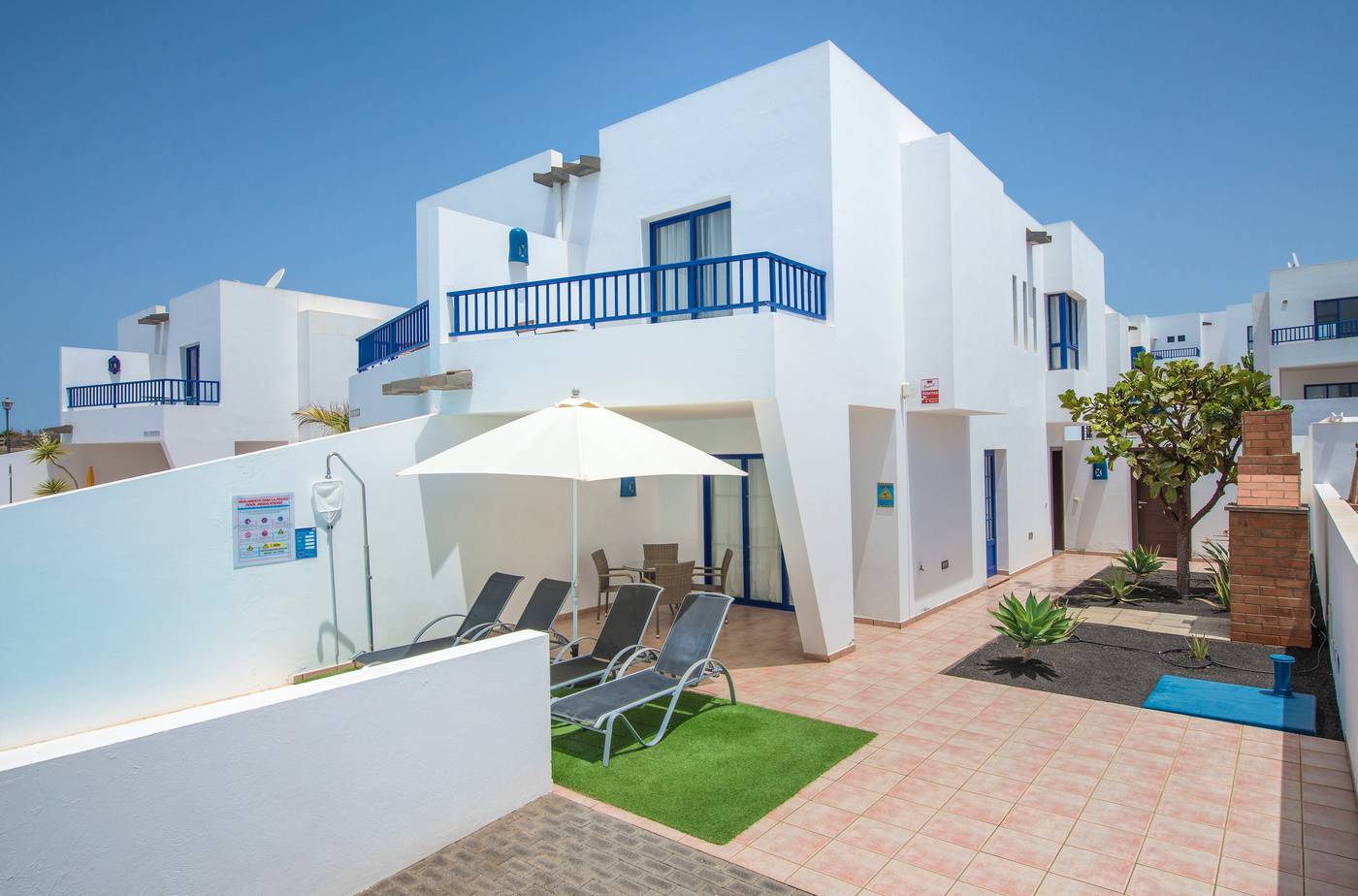 Villas-Puerto-Rubicon-Room-10