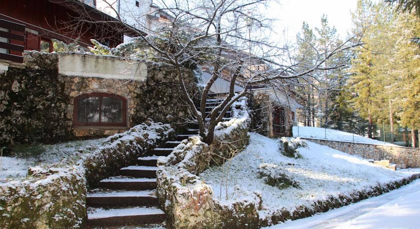 Hotel Orso Bianco-Italy-Pescasseroli-General view-2