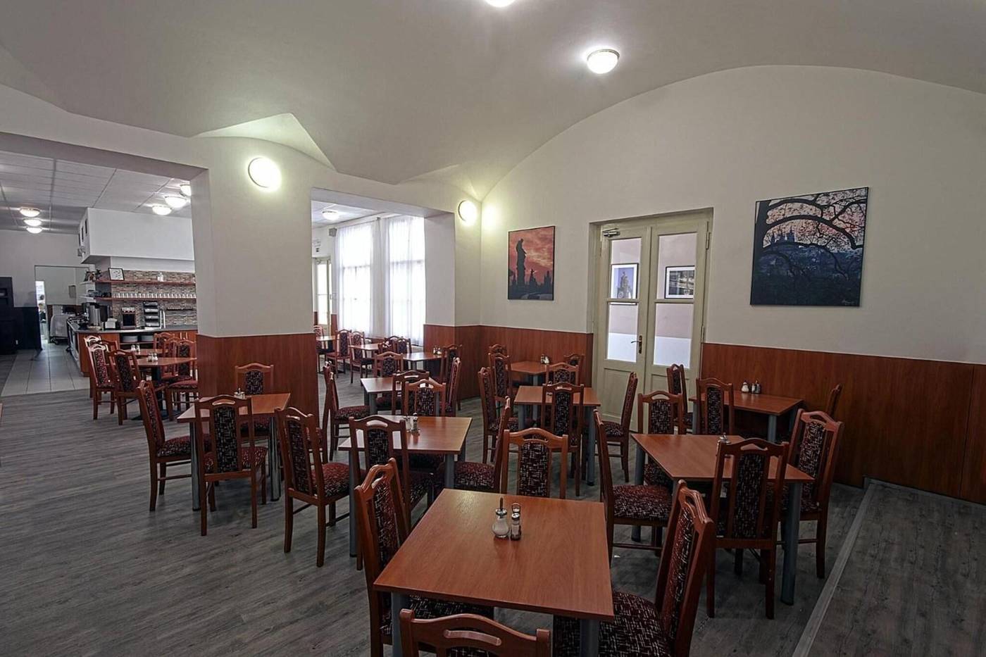 Zlata-Vaha-Restaurant-14