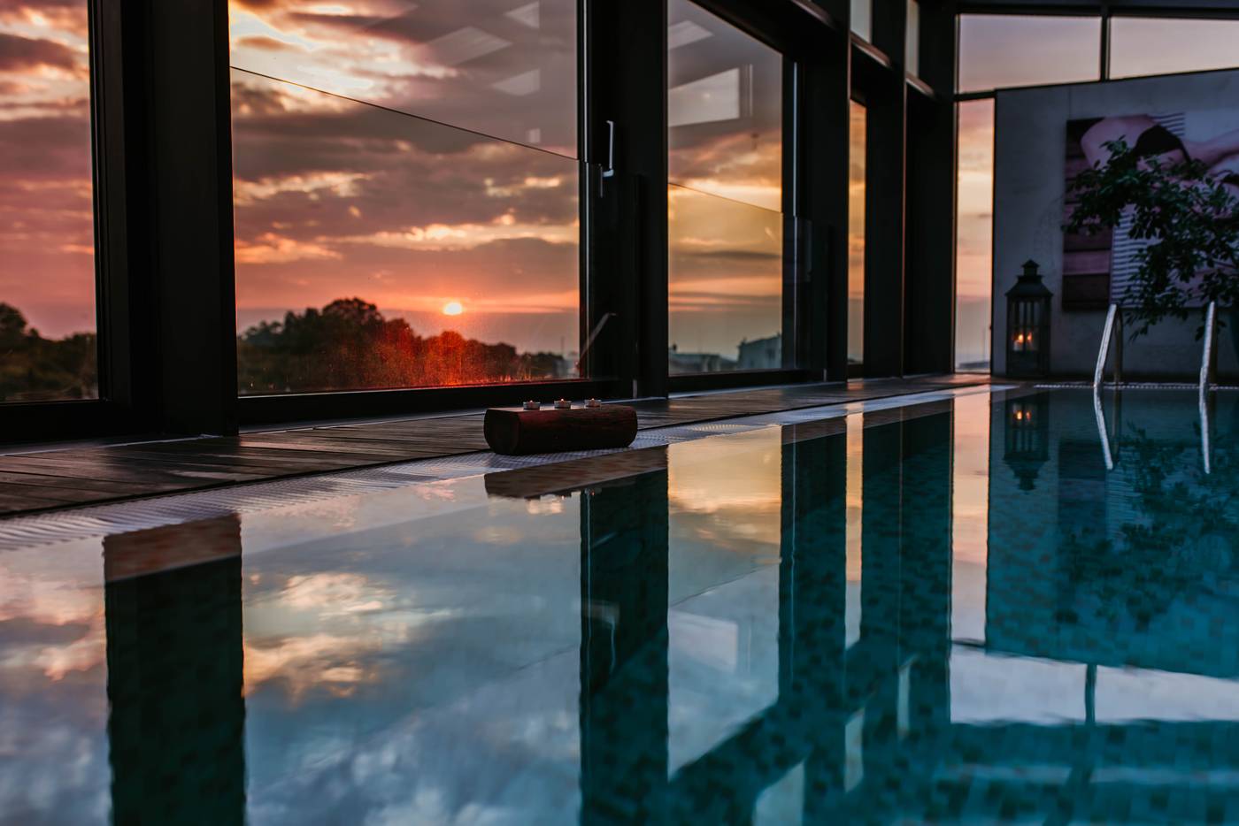 Graffit-Gallery-Hotel-Pool-54