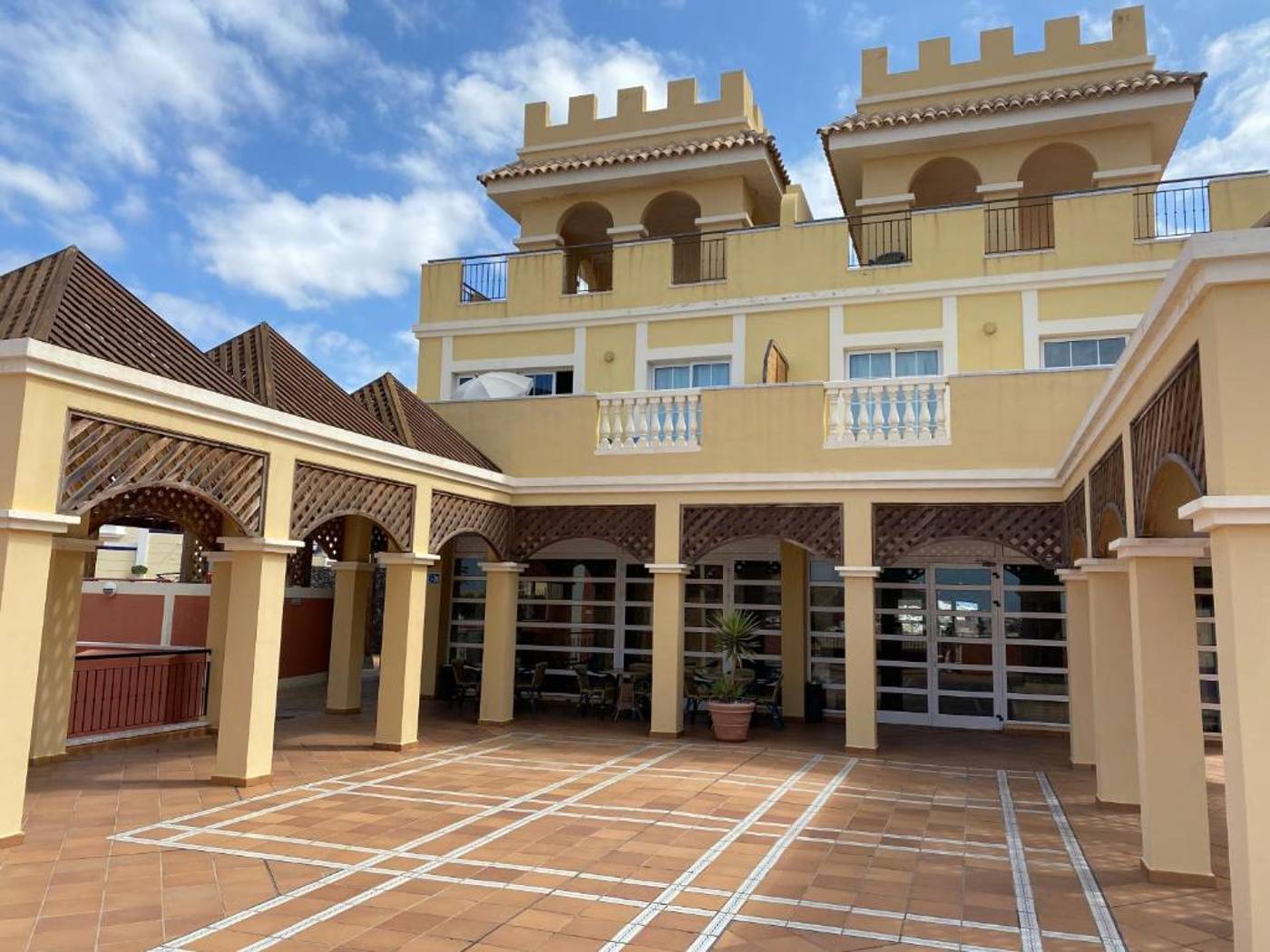 Granada-Park-General-view-22