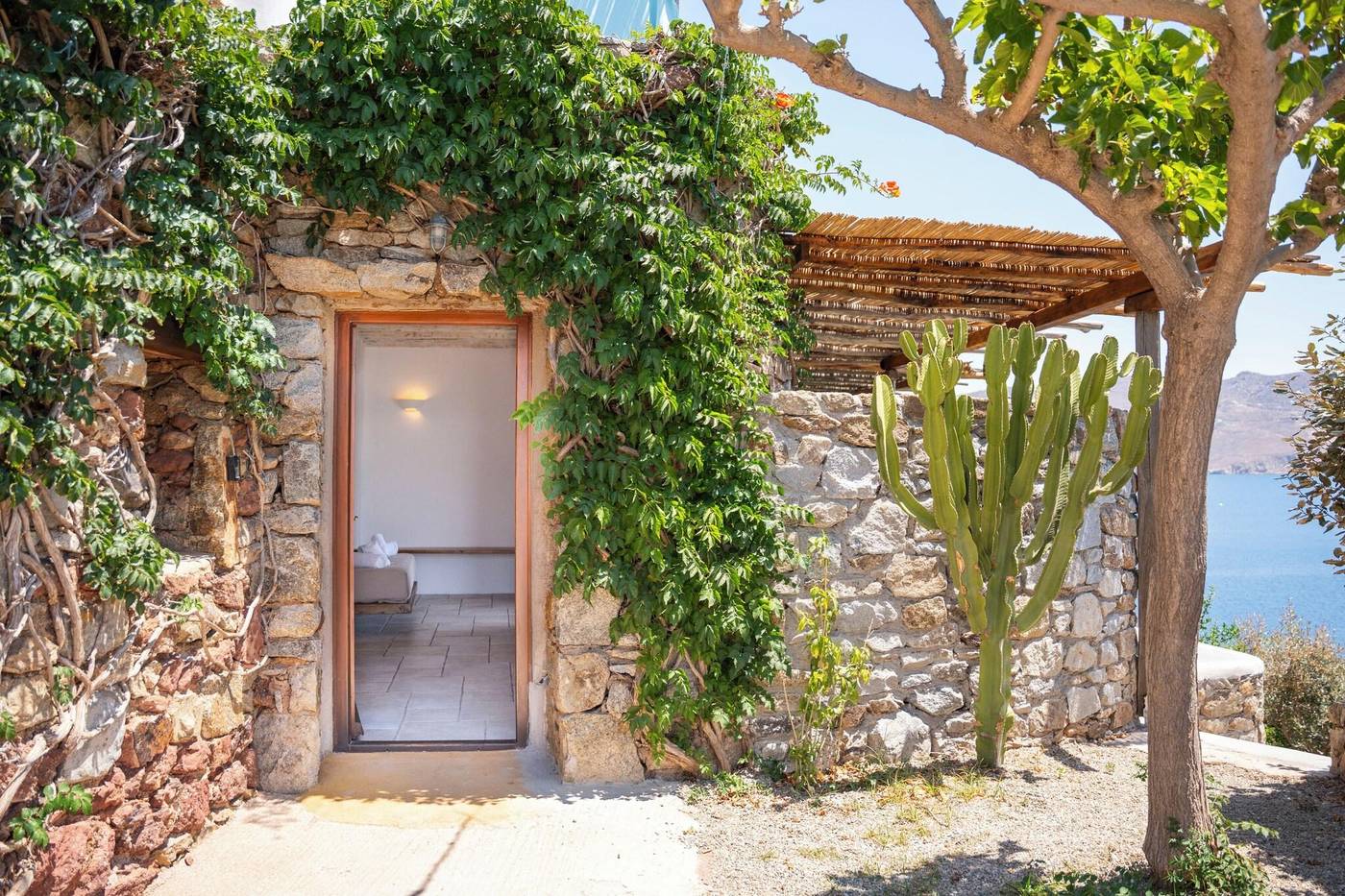 Albatros-Club-Mykonos-Room-40