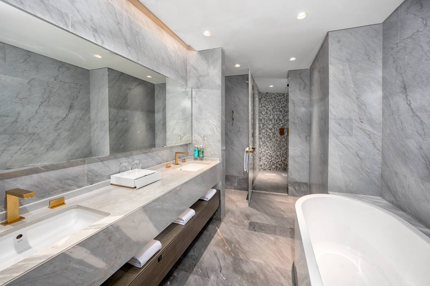 FIVE Palm Jumeirah 15.10