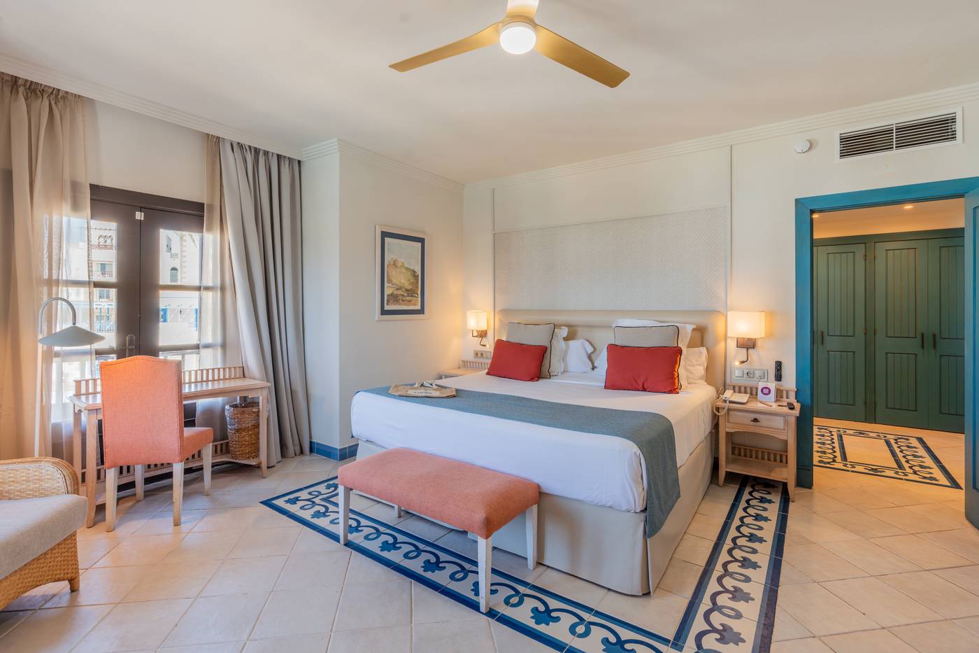 Hotel-LIVVO-Volc--n-Lanzarote-Room-26