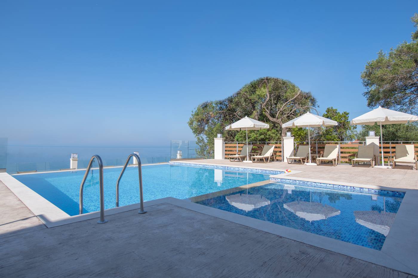Mazis-Apartments-Pool-13