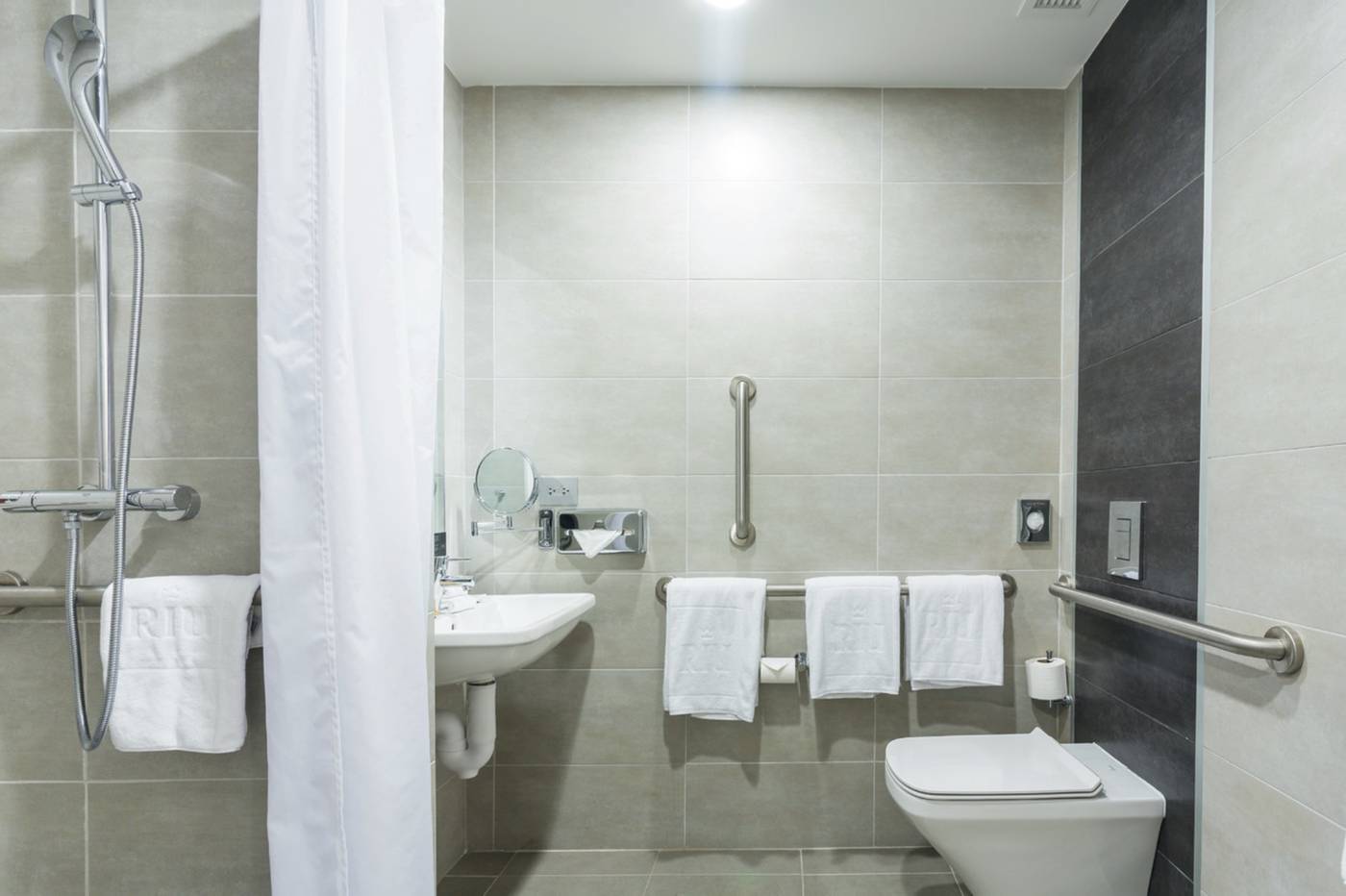 Riu-Plaza-New-York-Times-Square-Room-41