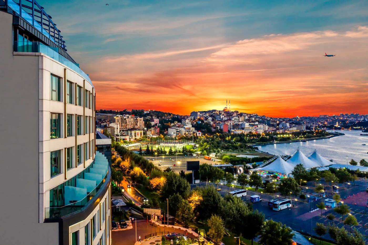 Clarion-Hotel-Istanbul-Golden-Horn-General-view-7