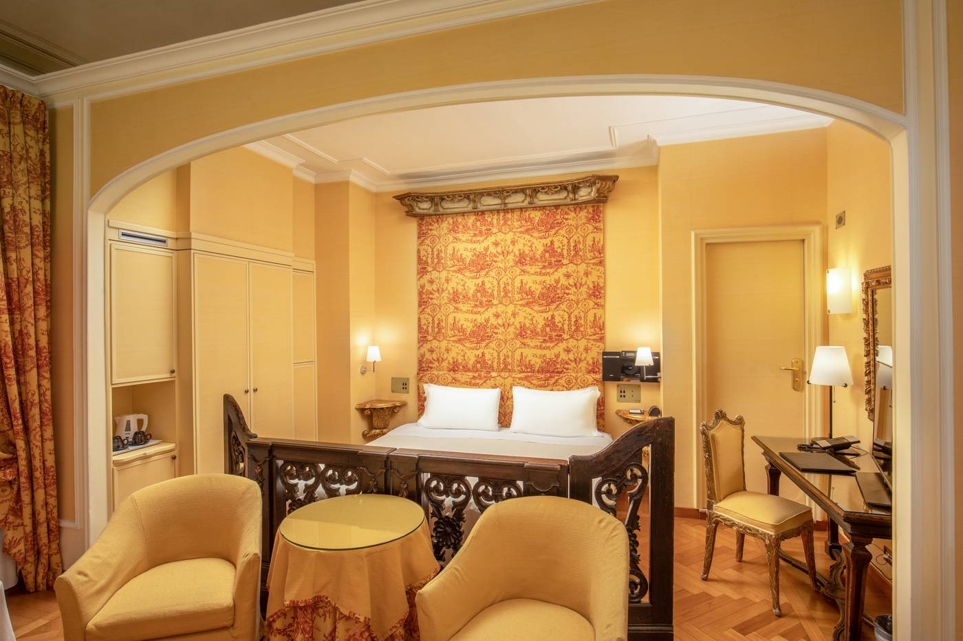 Hotel-Canada--BW-Premier-Collection-Room-35