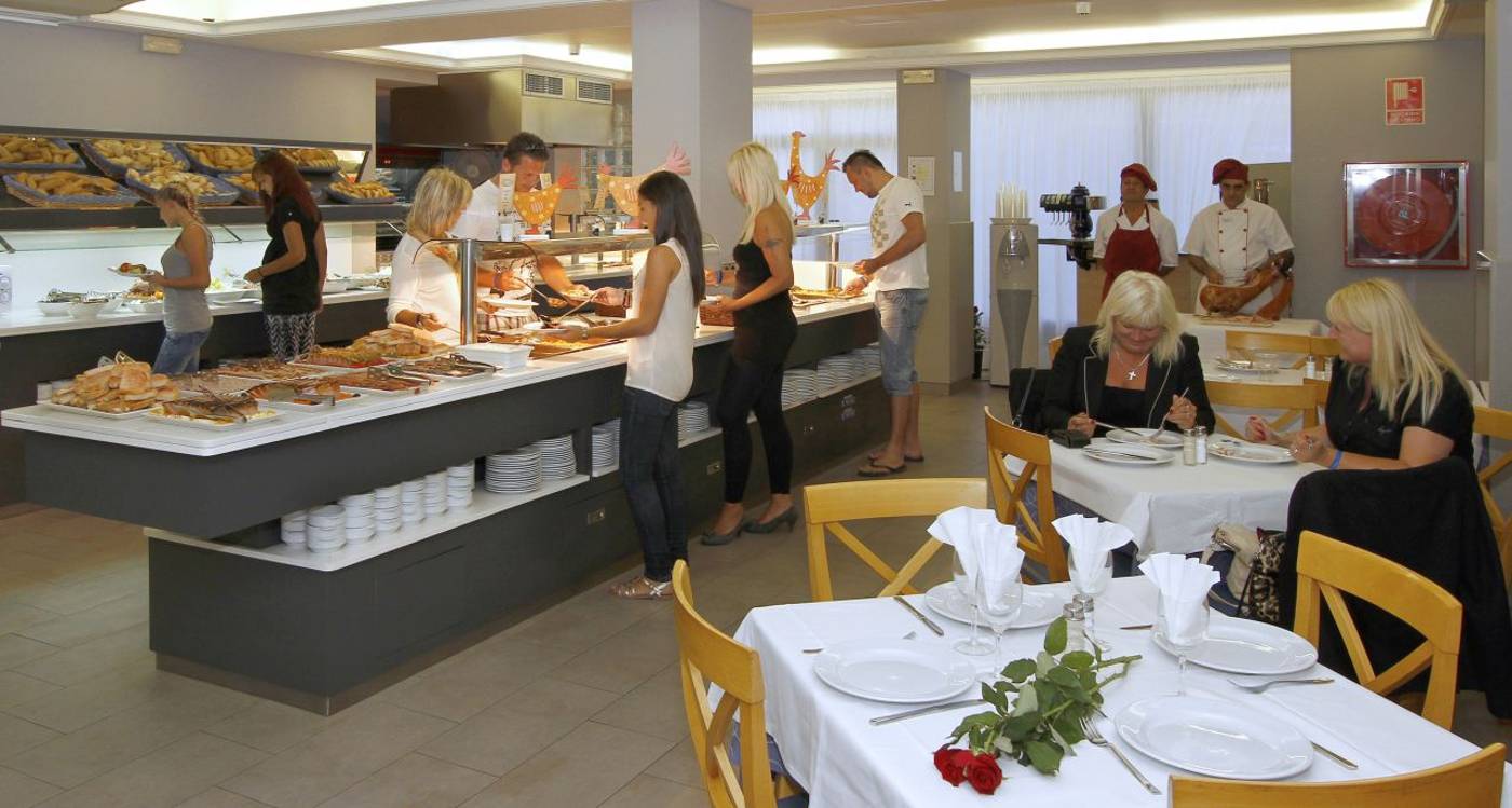 Amaraigua-Hotel---Adults-Only-Restaurant-24