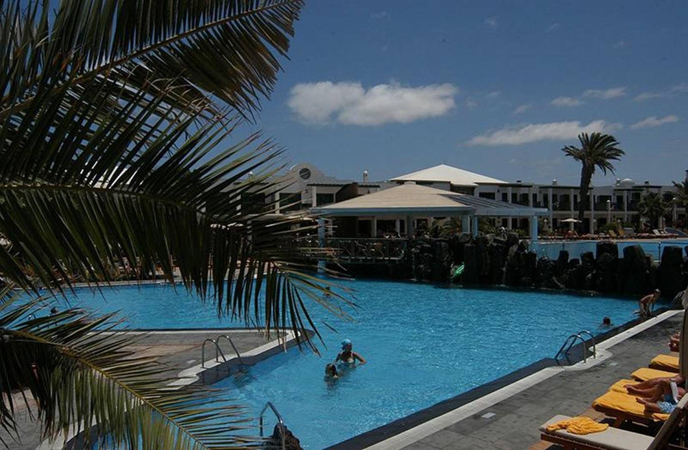 Las-Marismas-de-Corralejo-Pool-17