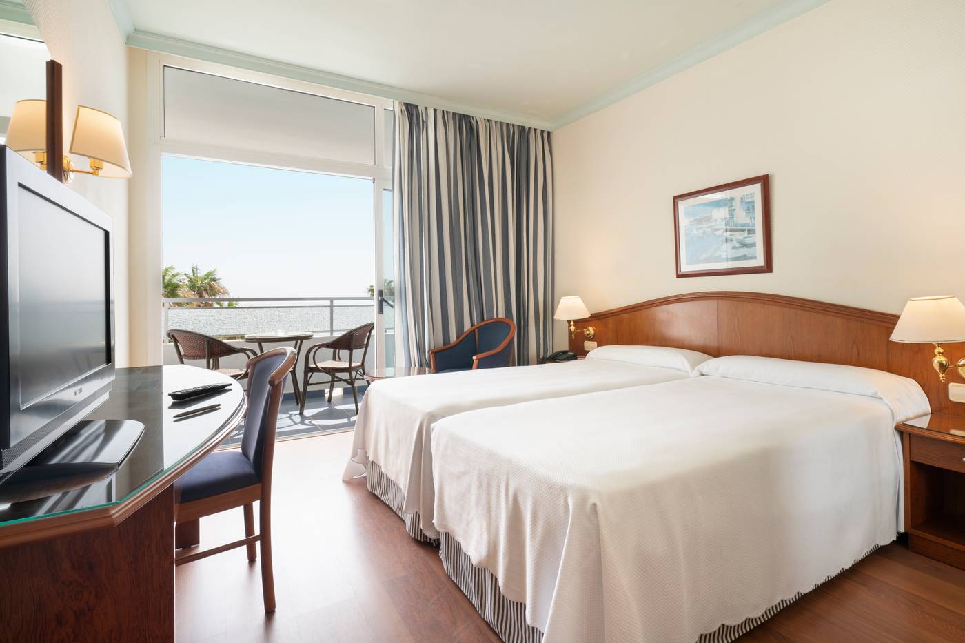 VIK-Hotel-San-Antonio-Room-17