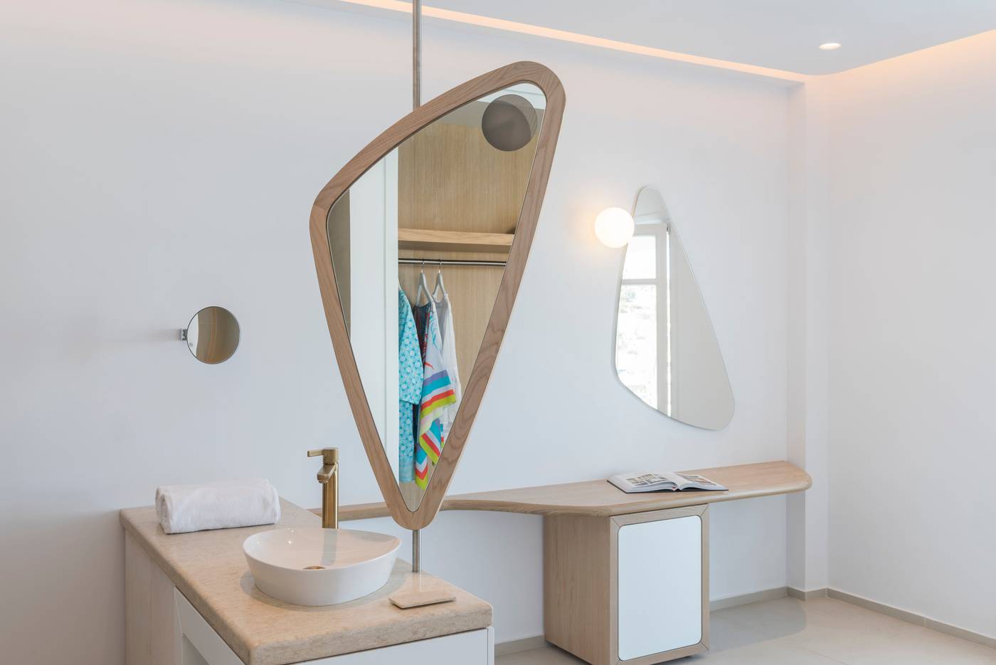 Myconian-Kyma---Design-Hotels-Room-59