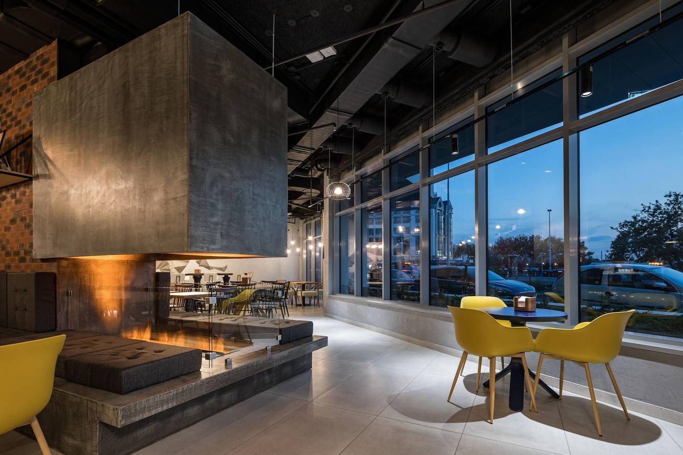 B-B-Hotel-Budapest-City-Lobby-6