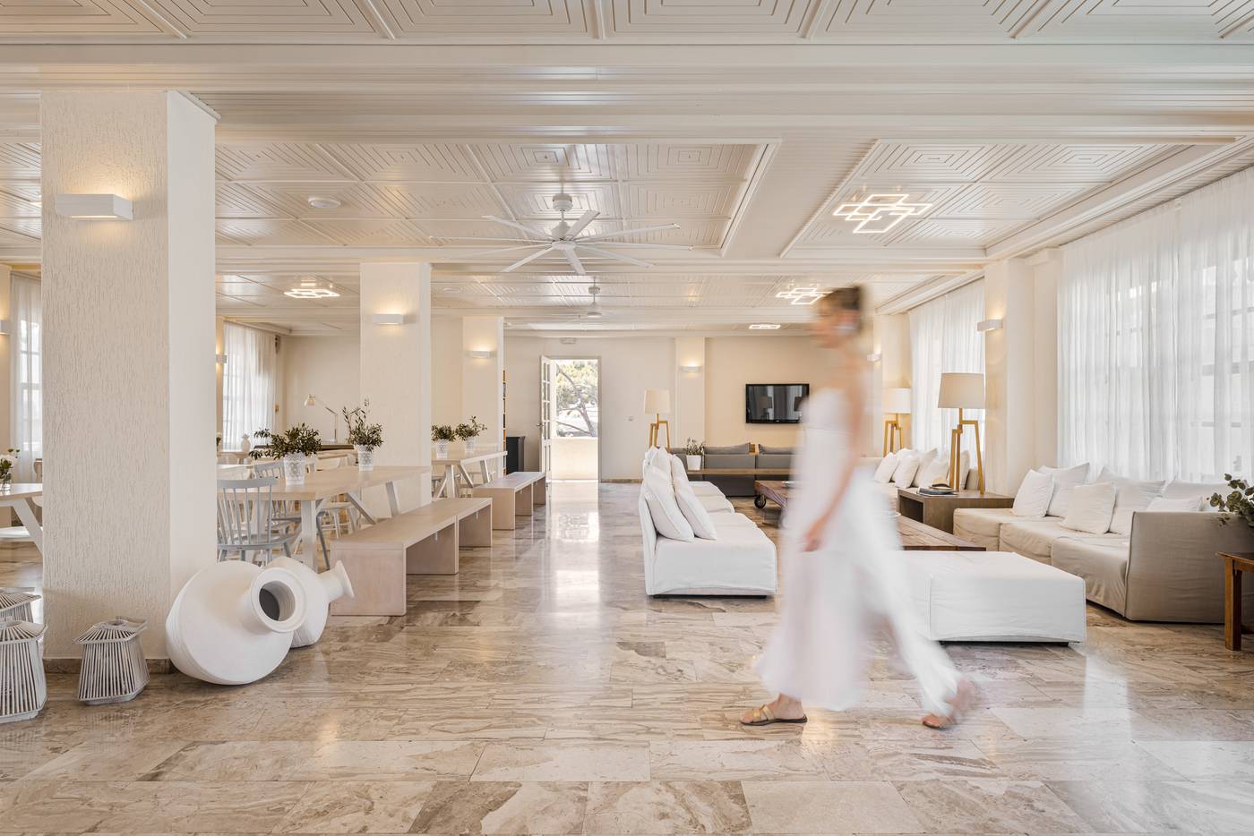 Ino-Village-Lobby-50