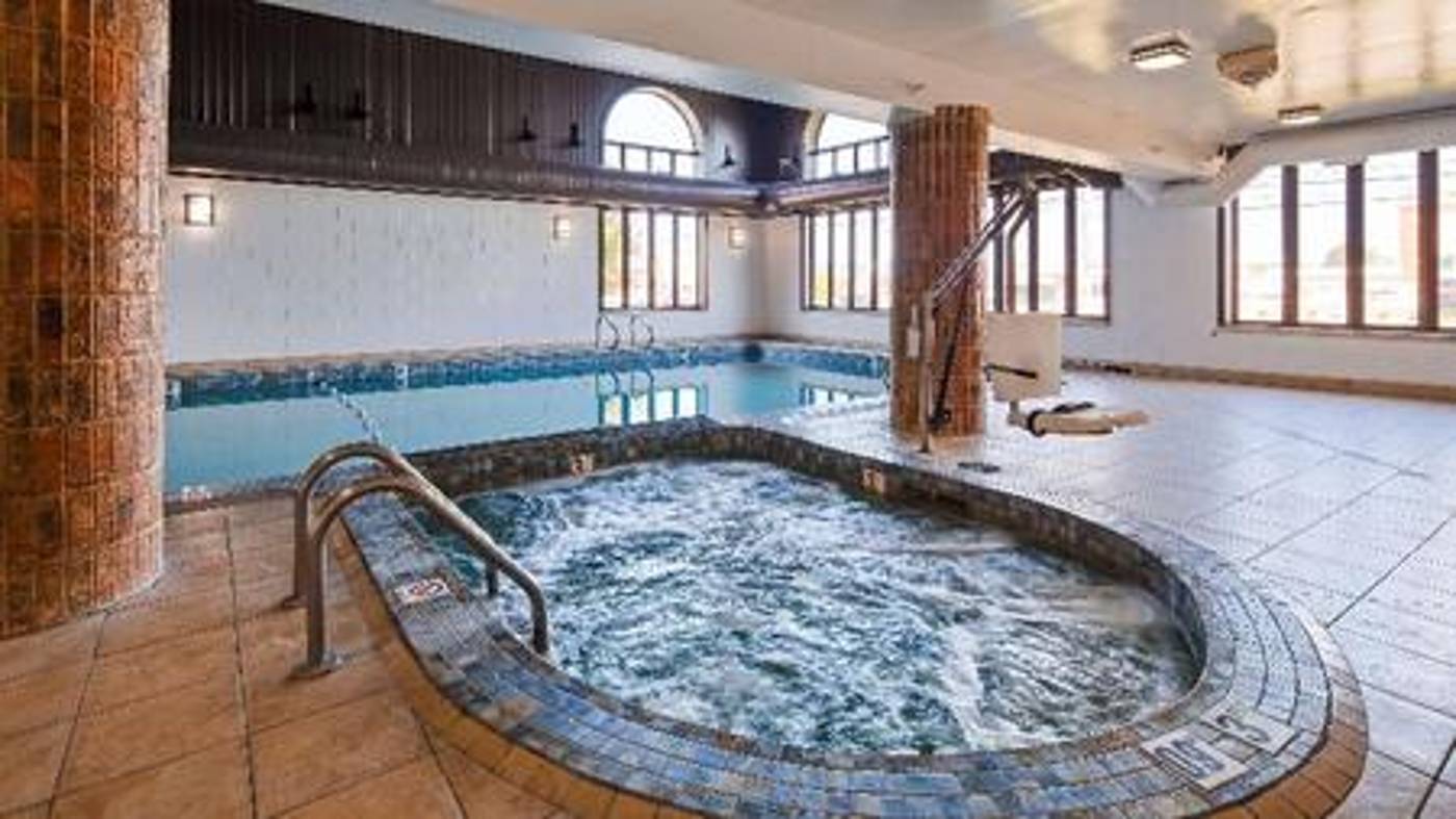 Best Western Premier Ark 12.12.25