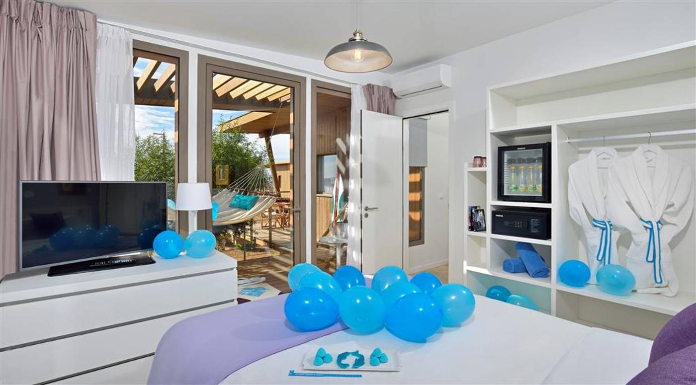 Radisson-Blu-Resort-Taghazout-Bay-Surf-Village-Room-46