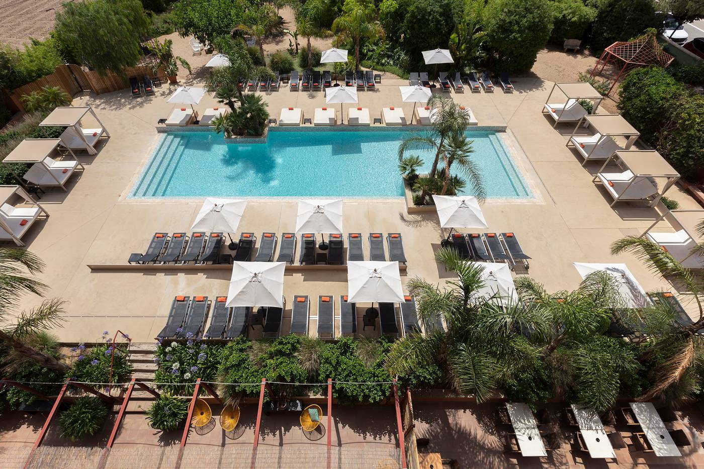 Luna-Club-Pool-14