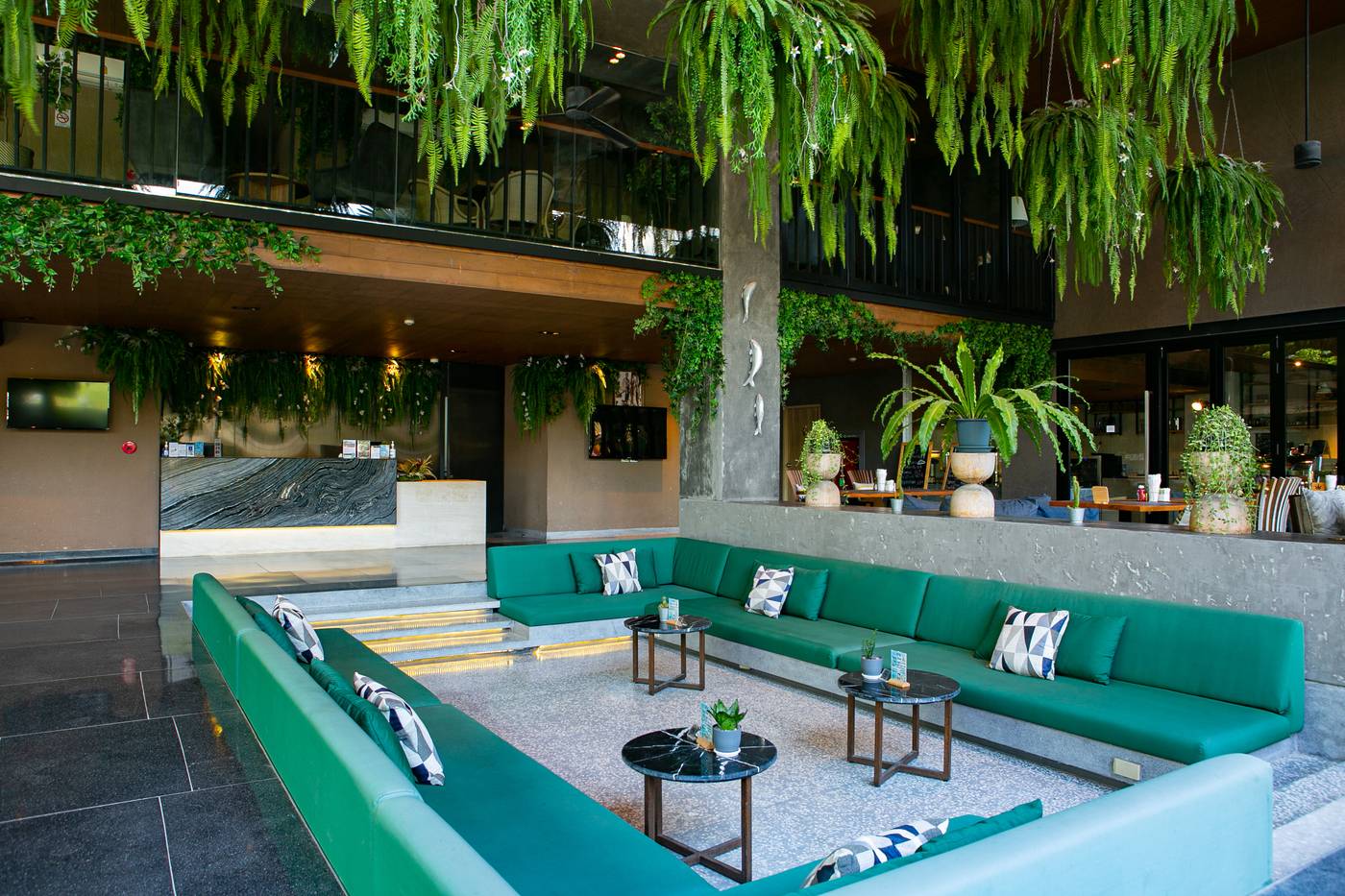 The-Silver-Palm-Wellness-Resort---Bangkok-Lobby-13