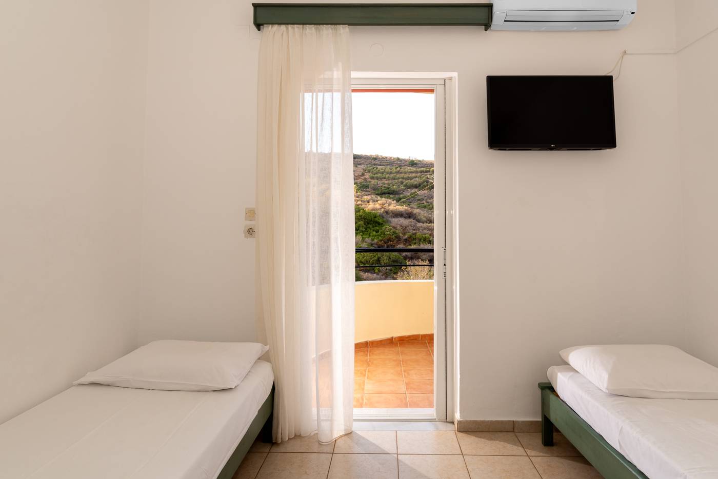 Elpis-Studios---Apartments-Room-37