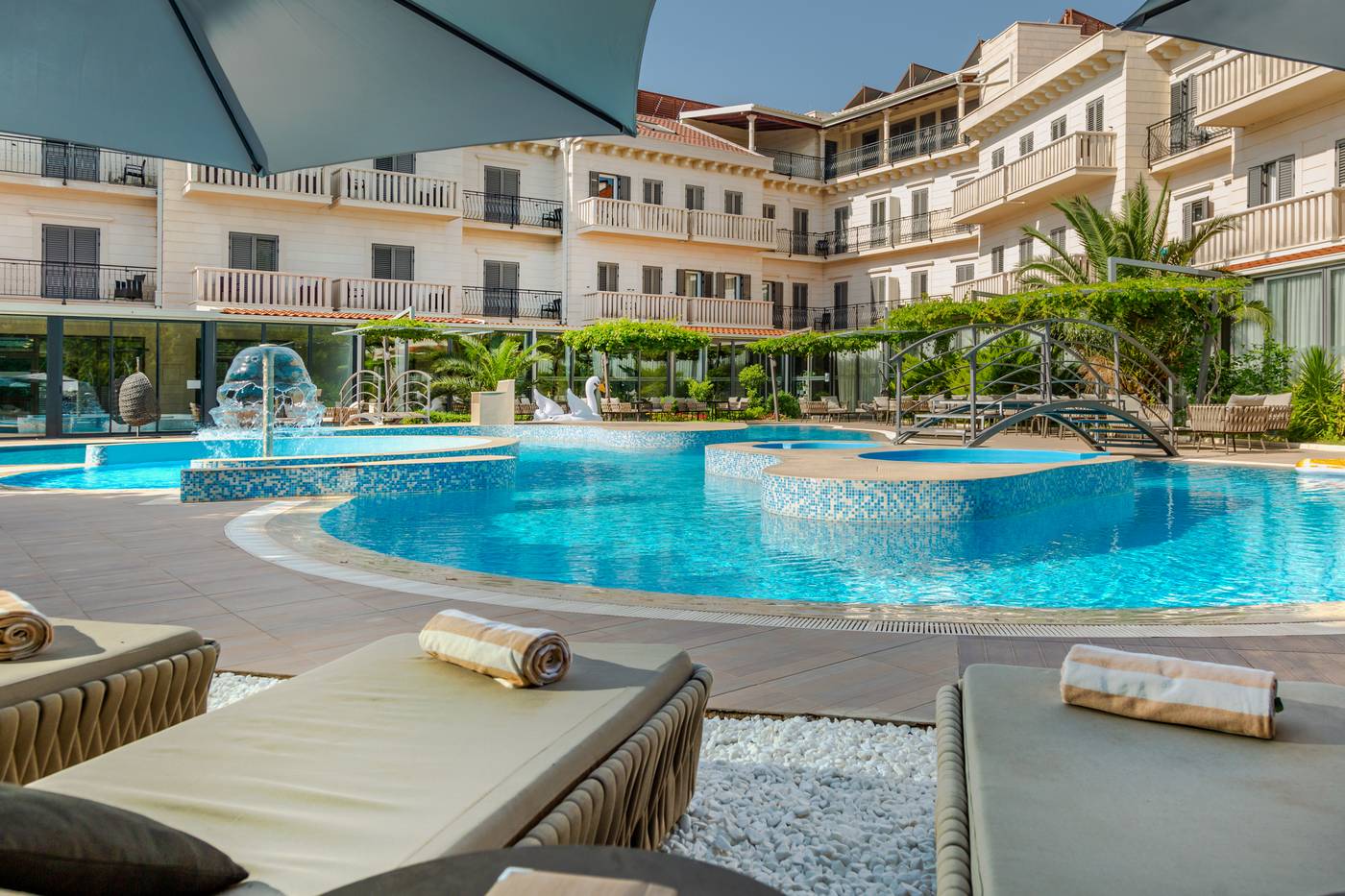 President-Solin-Pool-10