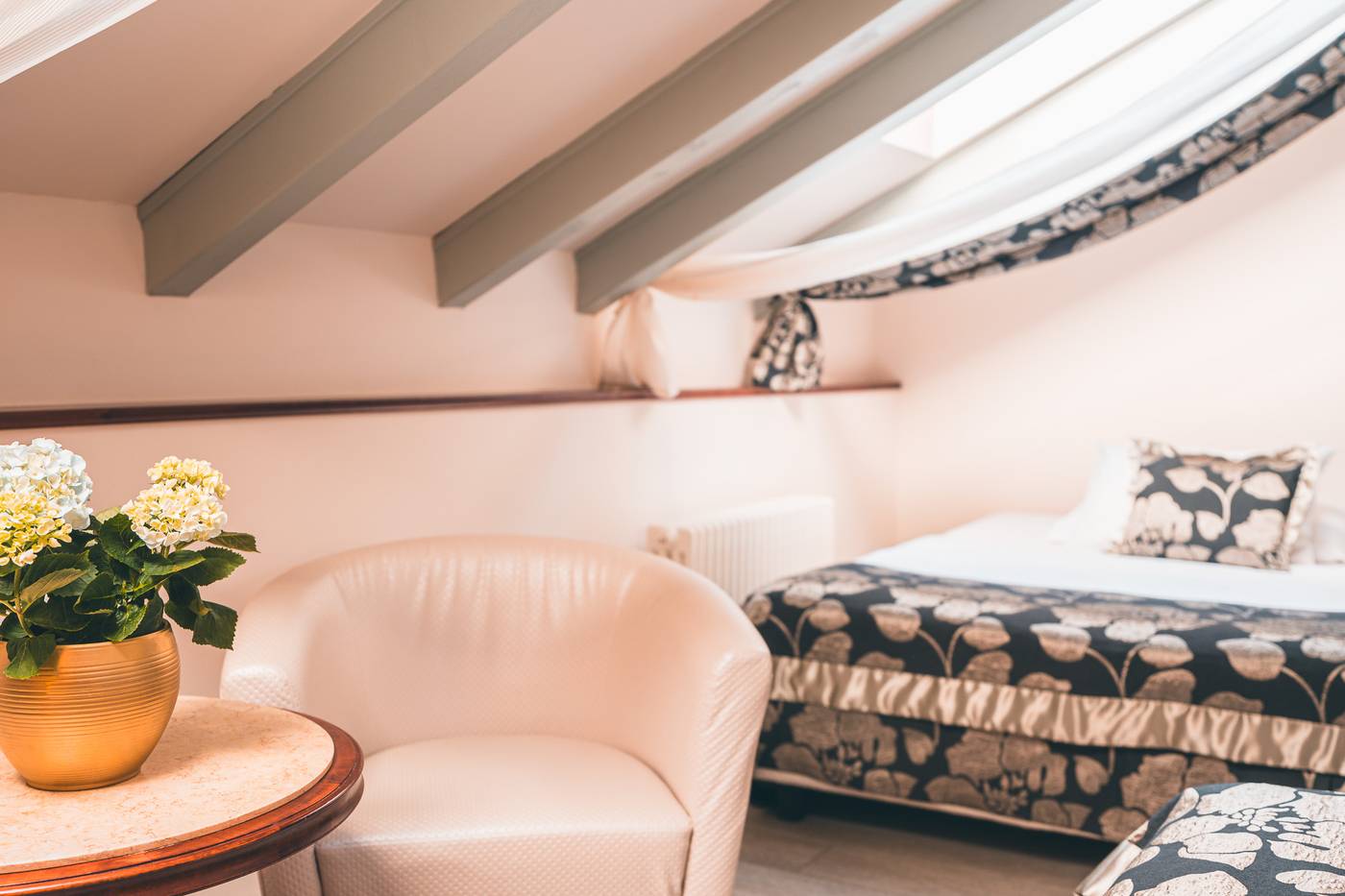 Carlton-Hotel-Prague-Room-30