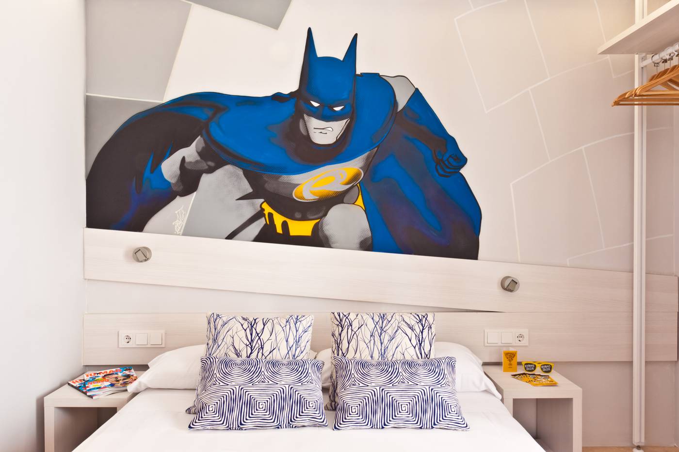 Hotel-Ryans-La-Marina-Room-42