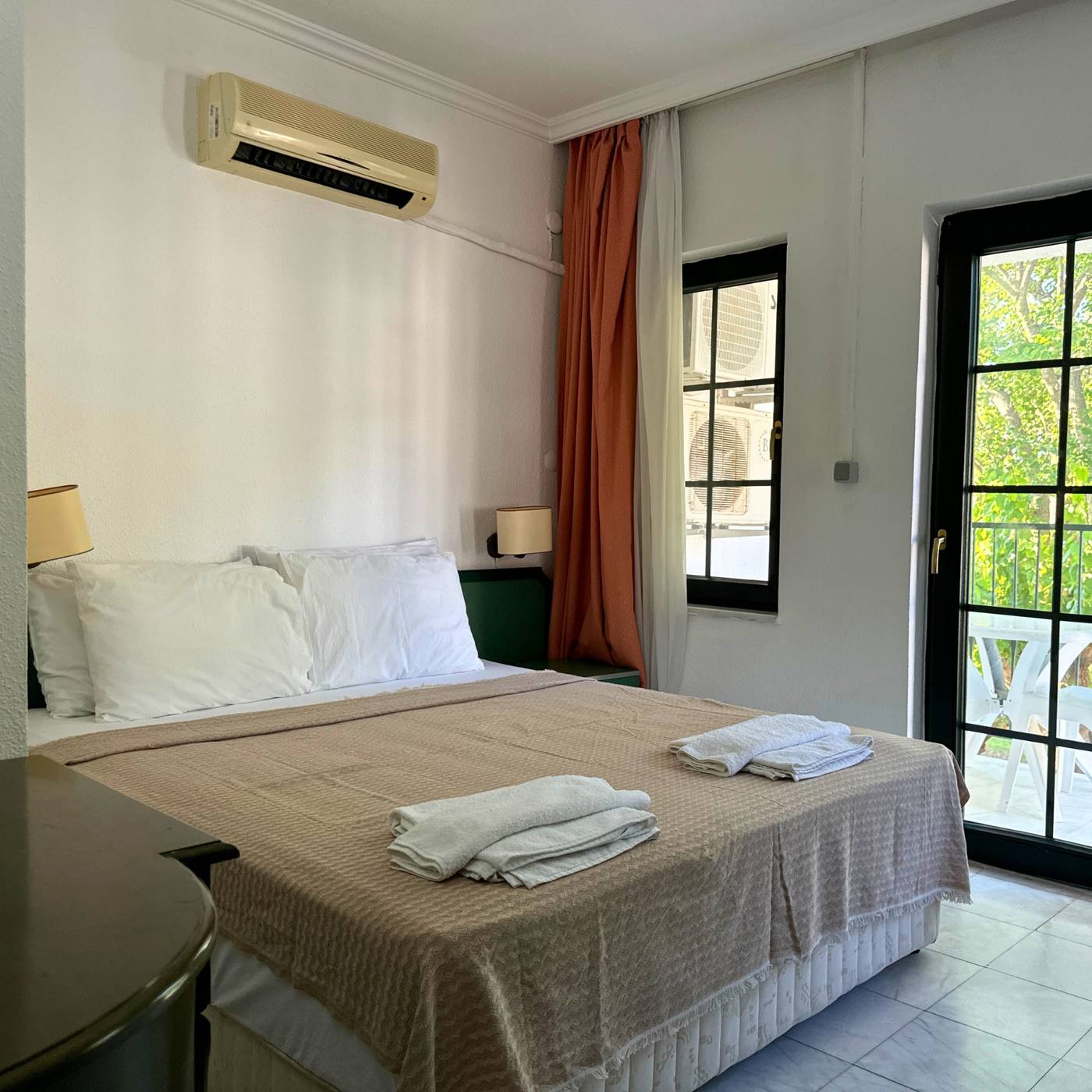 Club-Mel-Holiday-Resort-Room-33