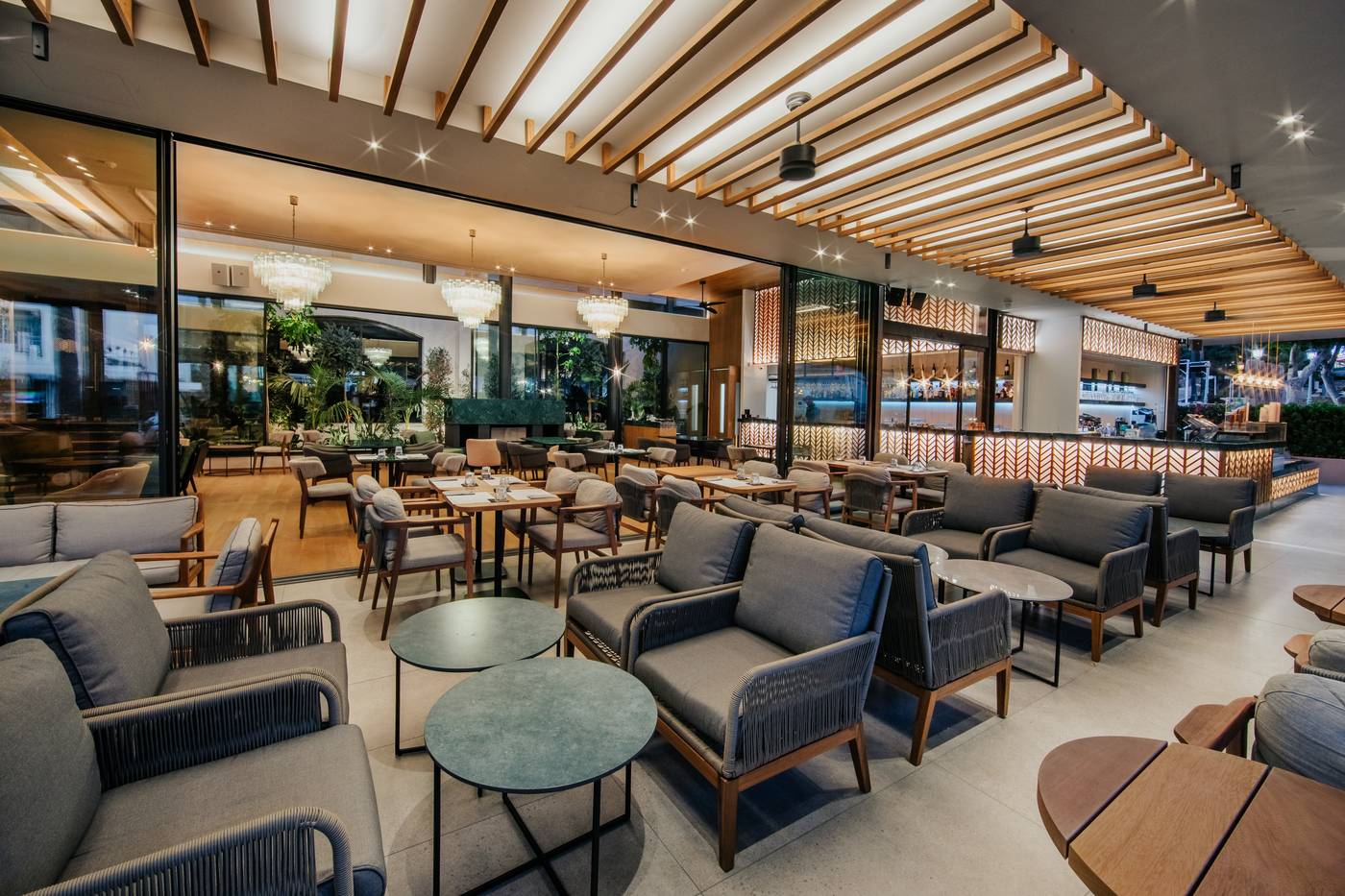 Napa-Plaza-Hotel-Restaurant-48